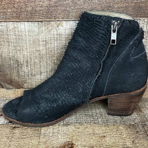 Matisse Folk Ankle Boots Booties Peep Toe Black Scaled Leather Size 7.5 - Picture 6 of 11